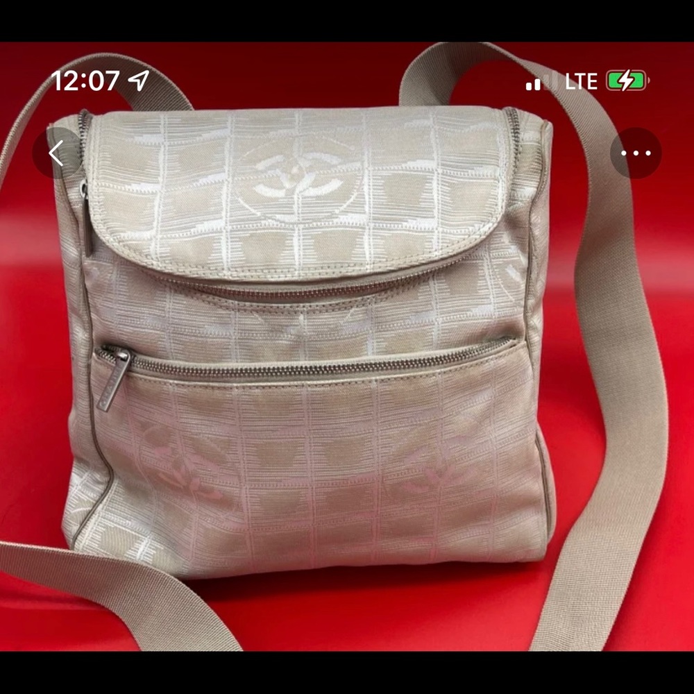 Gorgeous Chanel backpack versatile shoulder bag.